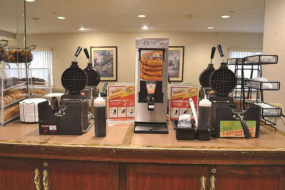 Days Inn By Wyndham Pleasant Prairie Kenosha Instalações foto